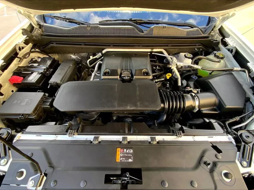 2023 Chevrolet Colorado LT photo 30