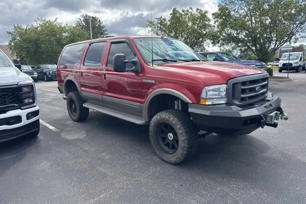 2002 Ford Excursion Limited photo 1
