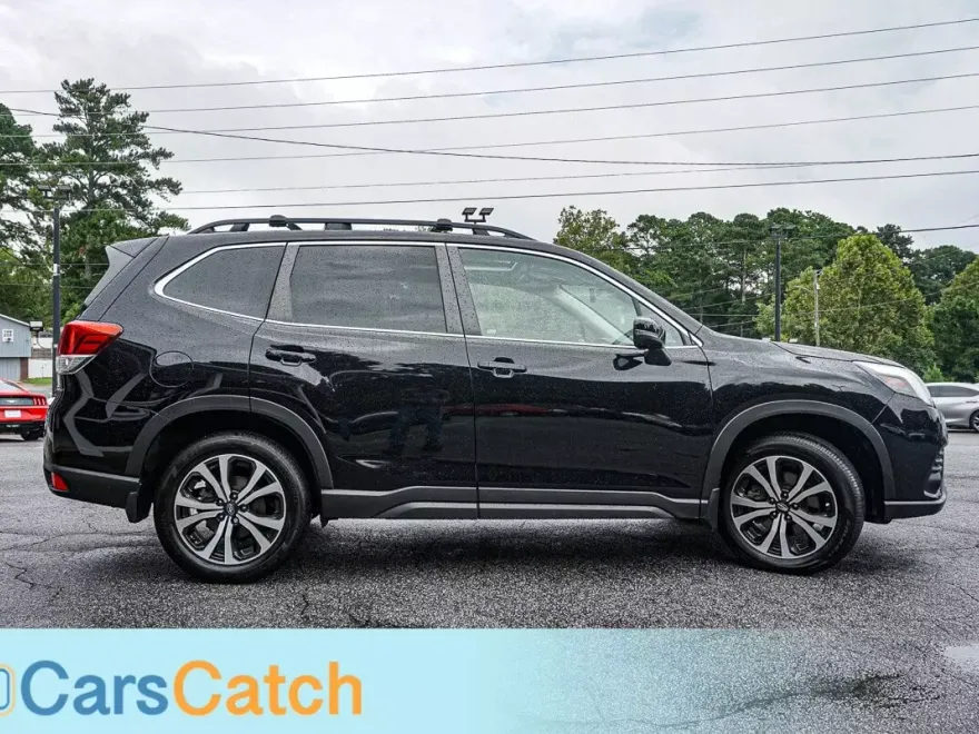 2022 Subaru Forester Limited photo 1