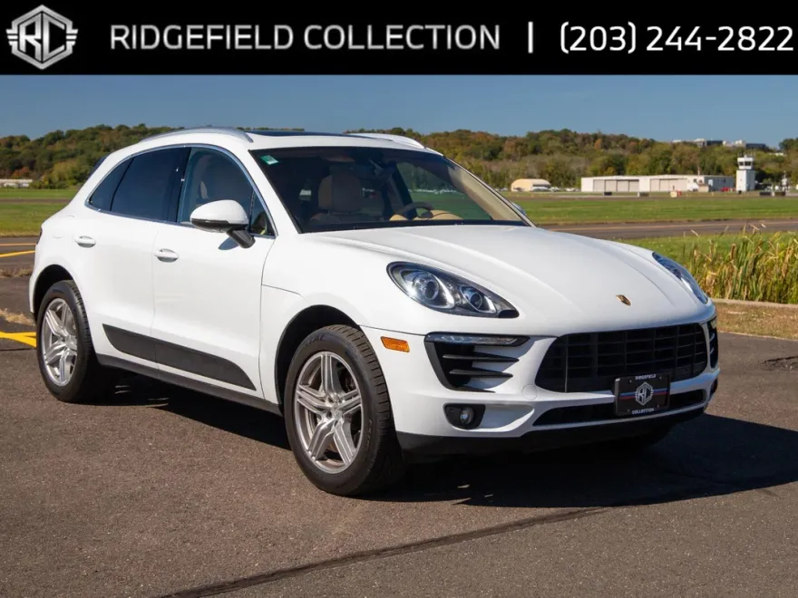 2016 Porsche Macan S photo 1