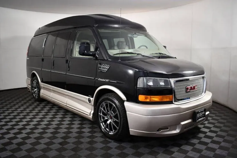 2013 Gmc Savana 1500 Cargo photo 1