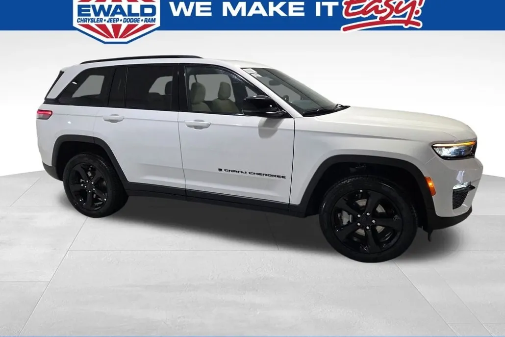2025 Jeep Grand Cherokee Limited photo 1