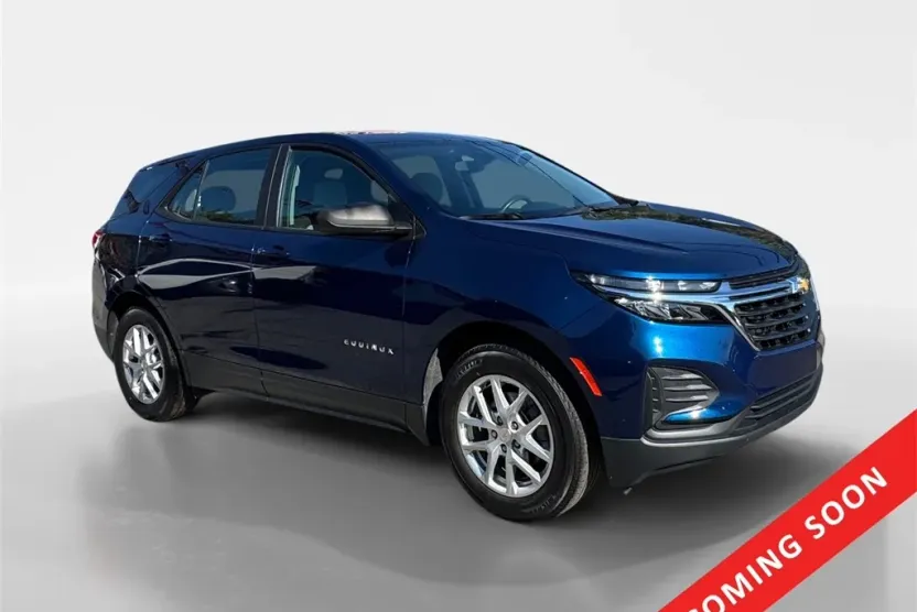 2022 Chevrolet Equinox LS photo 1
