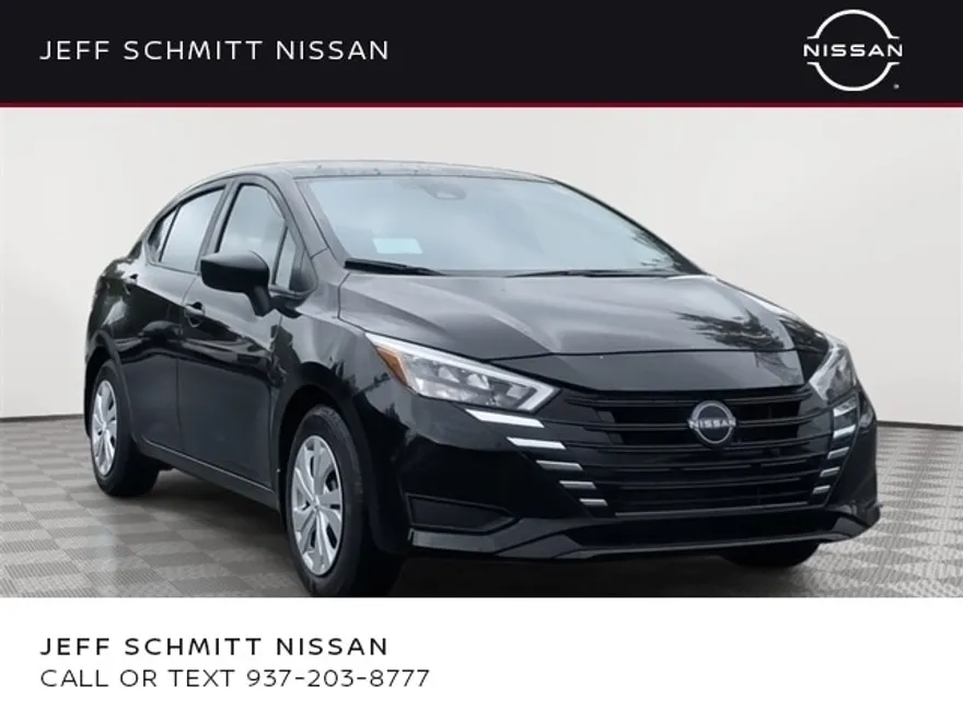2025 Nissan Versa 1.6 S photo 1