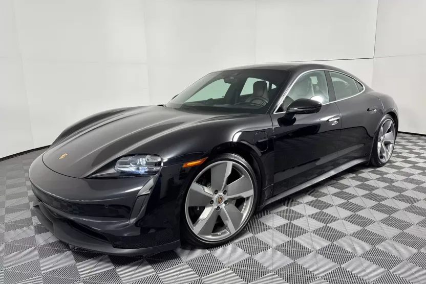 2020 Porsche Taycan 4S photo 1