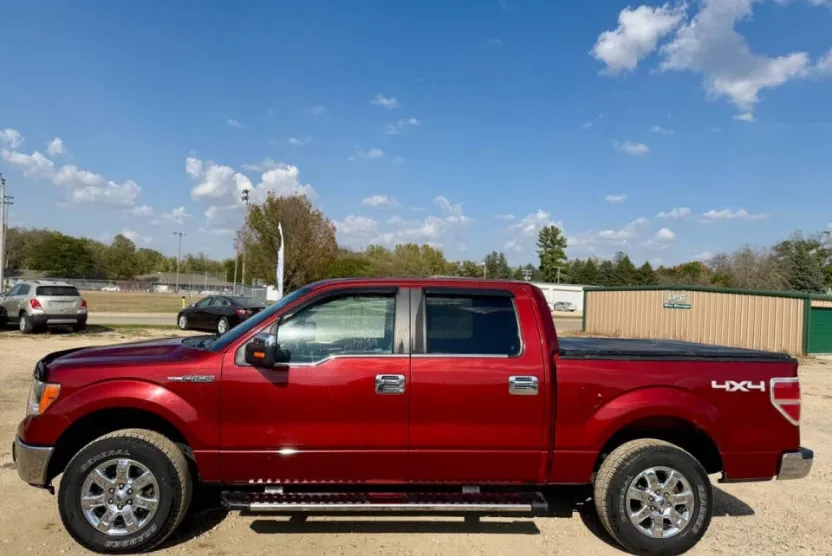 2014 Ford F-150 XLT photo 1