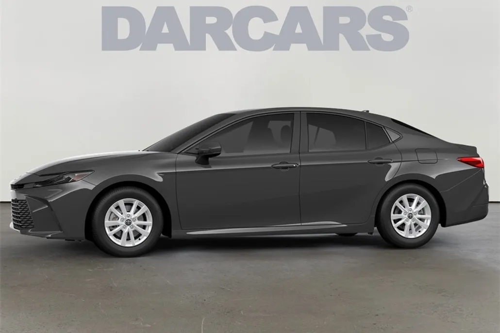 2026 Toyota Camry LE photo 1