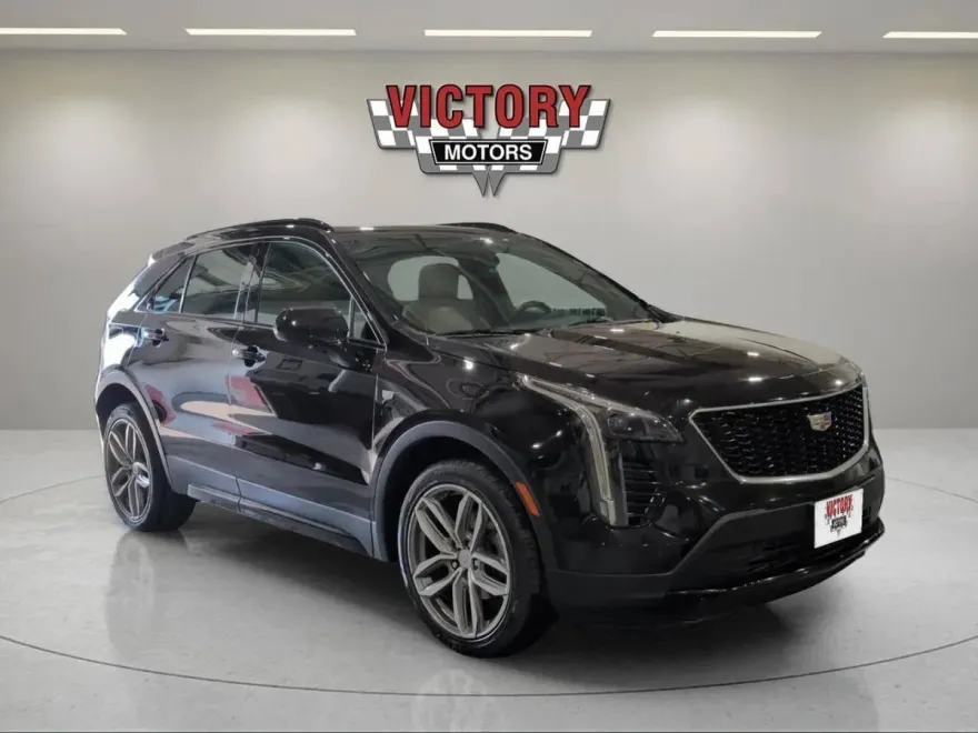 2019 Cadillac XT4 Sport photo 1
