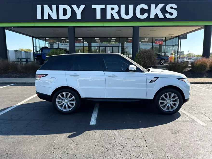 2016 Land Rover Range Rover Sport HSE photo 1