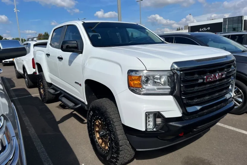 2022 Gmc Canyon AT4 photo 1