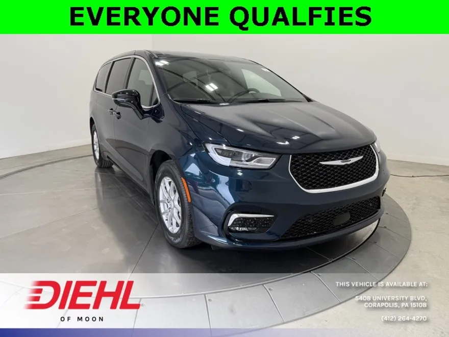 2025 Chrysler Pacifica photo 1