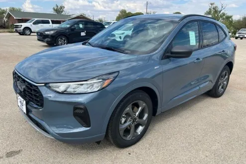 2024 Ford Escape Hybrid ST-Line photo 3