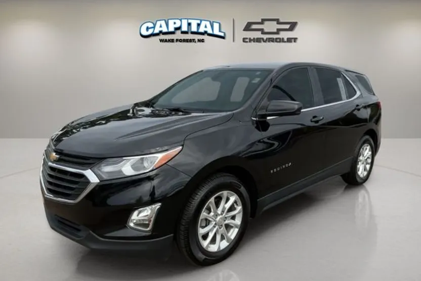 2020 Chevrolet Equinox LT photo 1