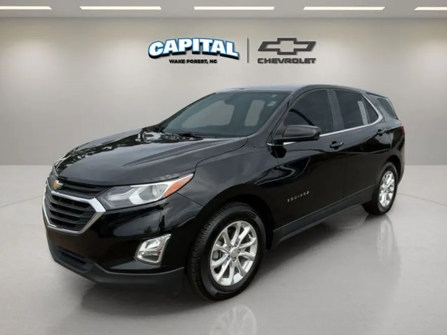 2020 Chevrolet Equinox LT photo 1