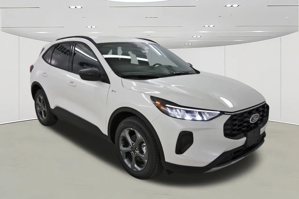 2025 Ford Escape ST-Line photo 1