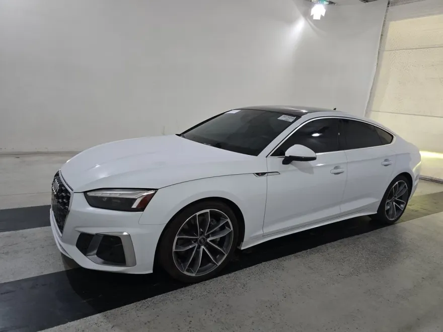 2023 Audi A5 45 S line Premium Plus photo 1