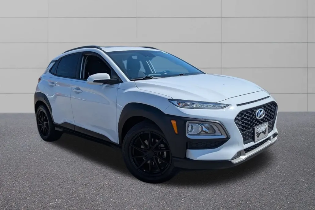 2021 Hyundai Kona SEL Plus photo 1