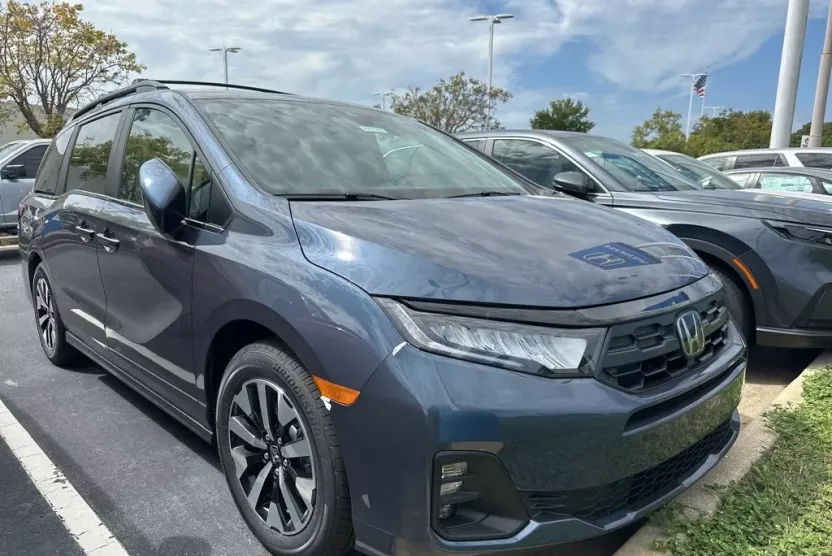 2026 Honda Odyssey EX-L photo 1
