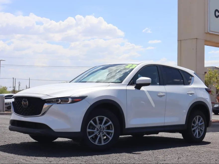 2023 Mazda CX-5 2.5 S Preferred photo 1