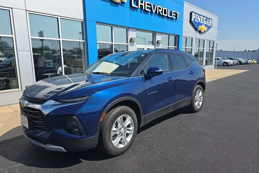 2022 Chevrolet Blazer 2LT photo 1