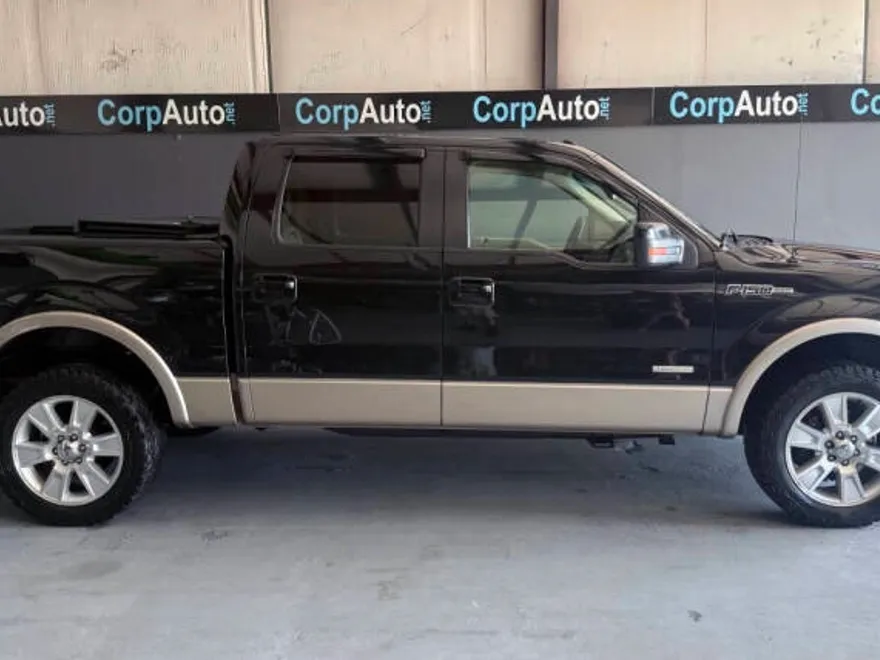 2011 Ford F-150 Lariat photo 1