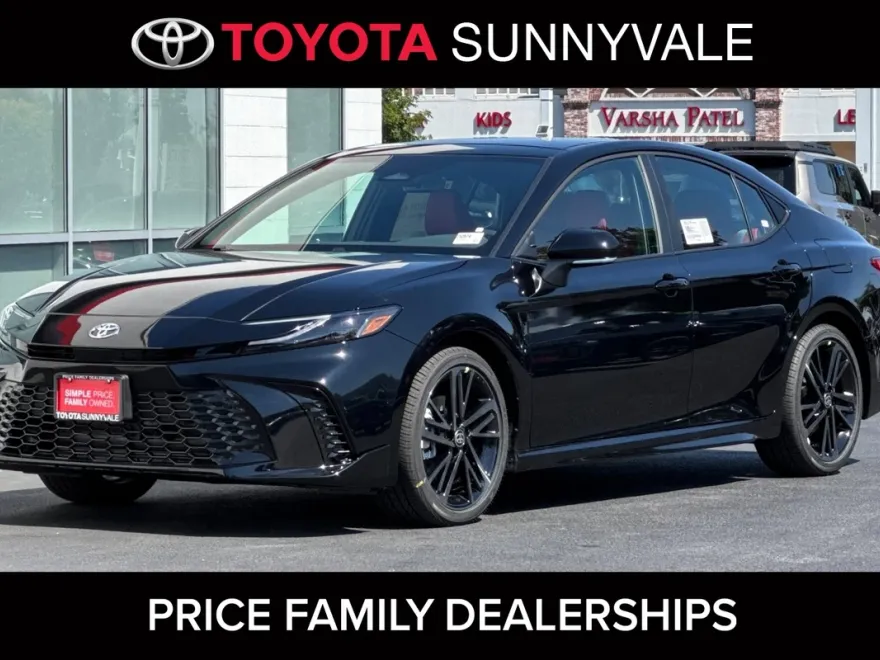 2025 Toyota Camry XSE photo 1