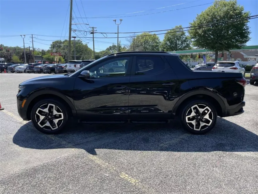 2023 Hyundai Santa Cruz Limited photo 1