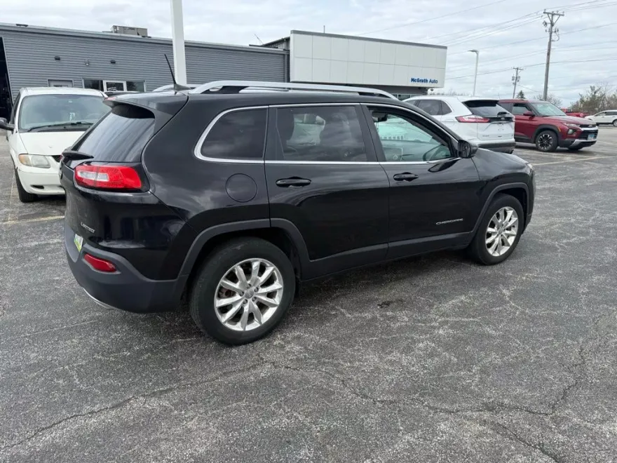 2016 Jeep Cherokee Limited photo 4