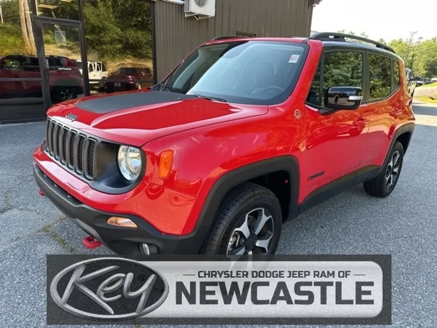 2022 Jeep Renegade Trailhawk photo 1