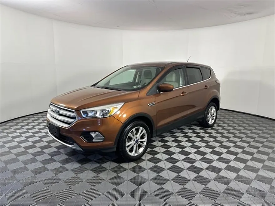 2017 Ford Escape SE photo 1