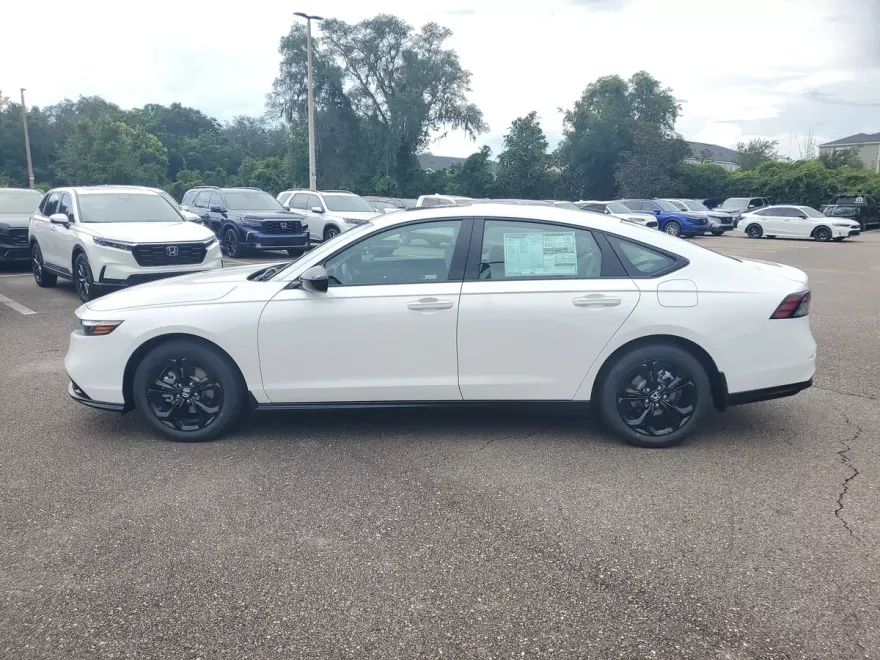 2025 Honda Accord SE photo 1