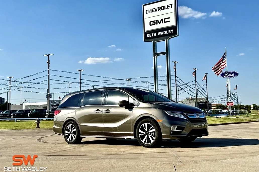 2018 Honda Odyssey Elite photo 1