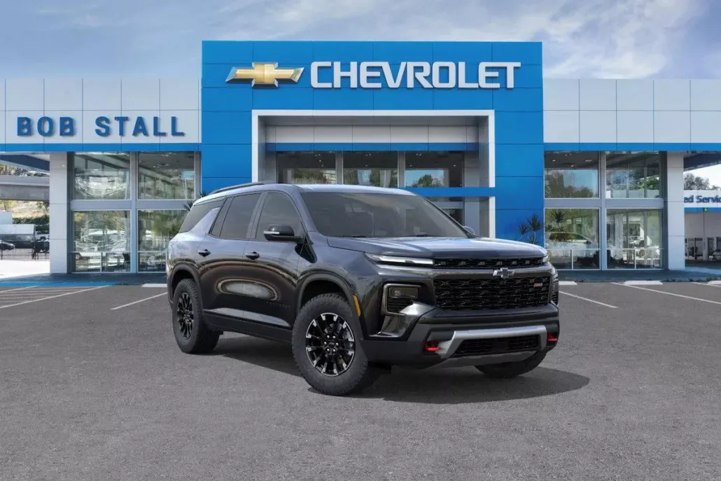 2026 Chevrolet Traverse Z71 photo 1
