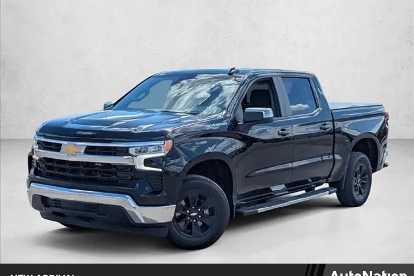 2024 Chevrolet Silverado 1500 LT photo 1