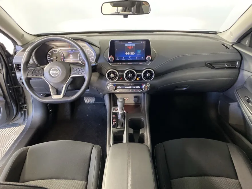 2023 Nissan Sentra SV photo 1