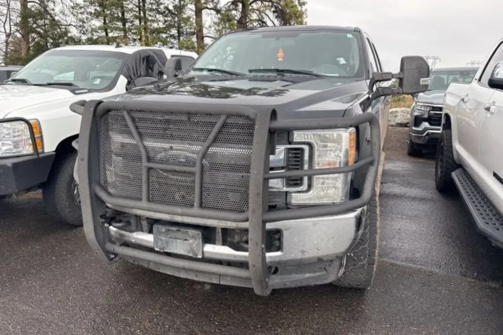 2017 Ford F-250 photo 1