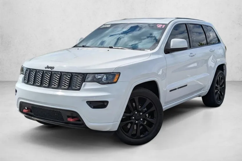 2021 Jeep Grand Cherokee Laredo X photo 1