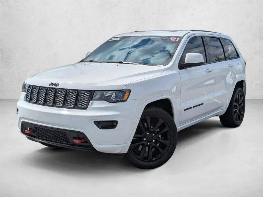 2021 Jeep Grand Cherokee Laredo X photo 1