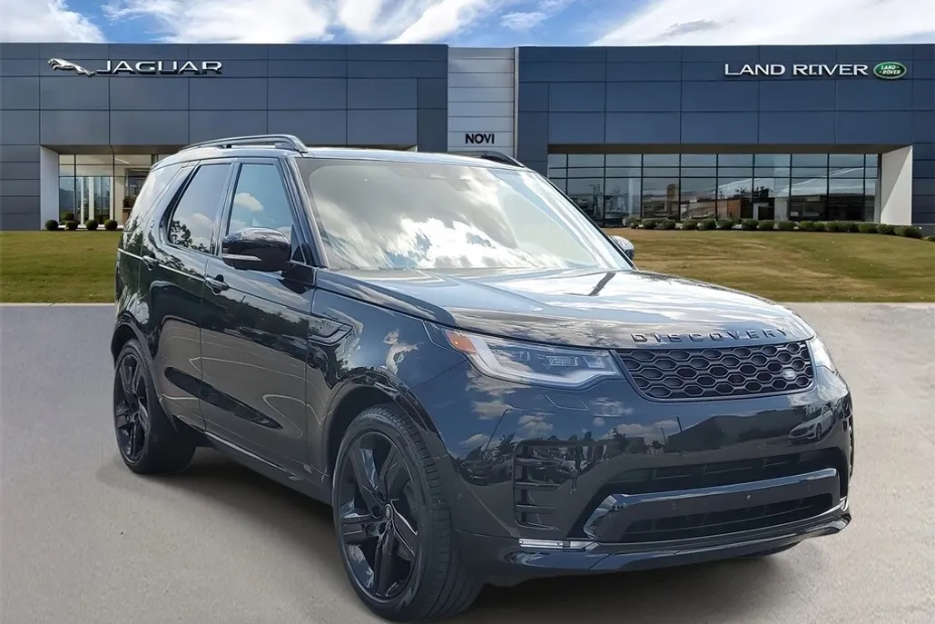 2025 Land Rover Discovery SE photo 1