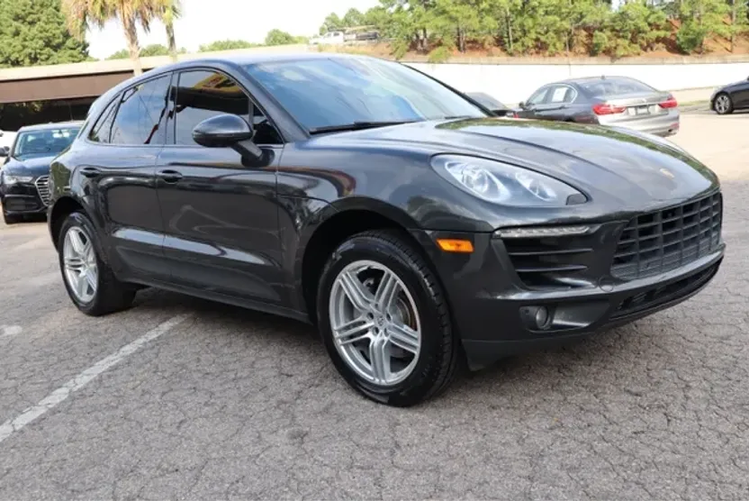 2017 Porsche Macan GTS photo 1