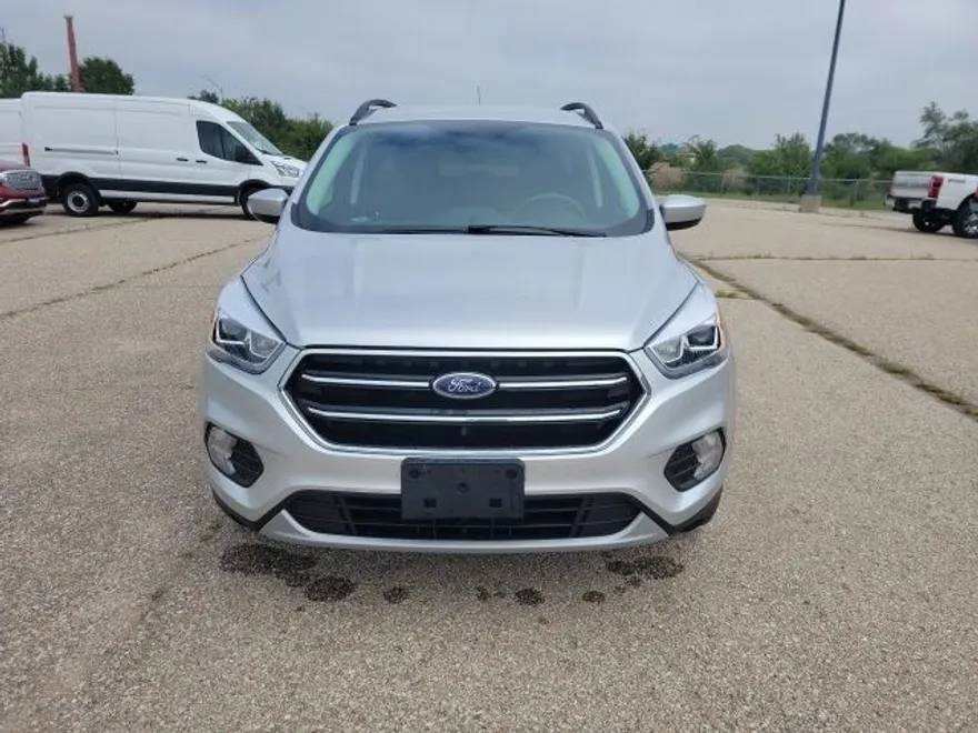 2018 Ford Escape SEL photo 1