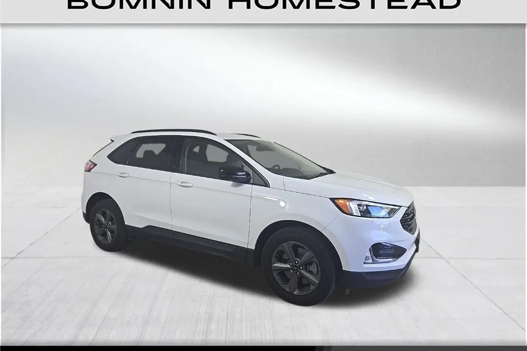 2024 Ford Edge SEL photo 1