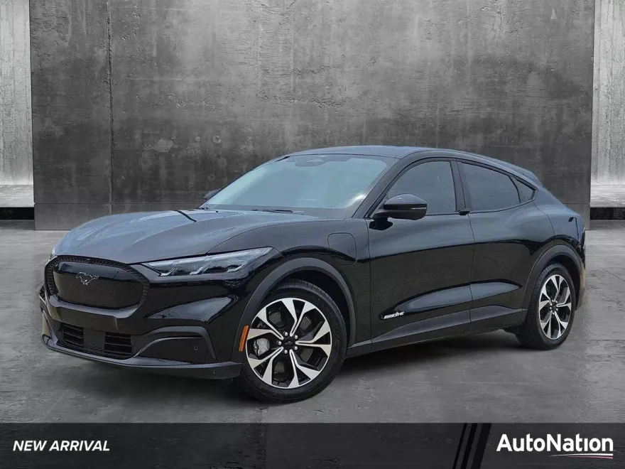 2025 Ford Mustang Mach-E Select photo 1