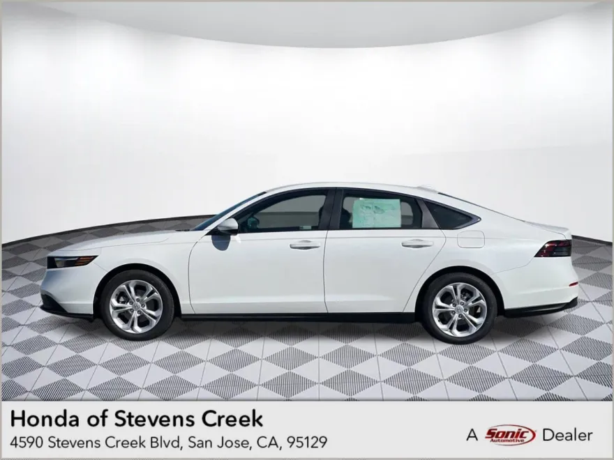 2025 Honda Accord LX photo 1