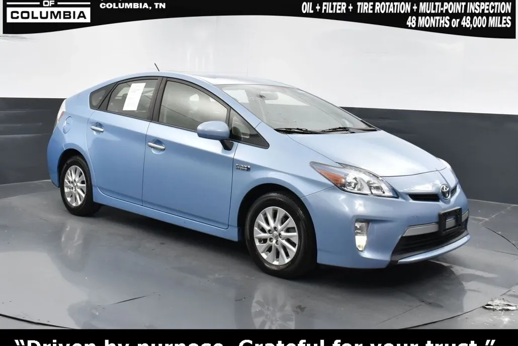 2015 Toyota Prius Plug-in Base photo 1