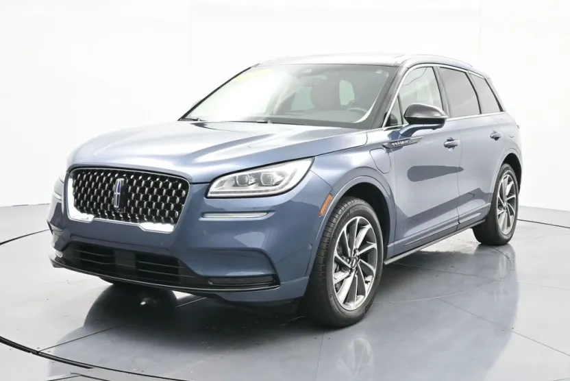2022 Lincoln Corsair Grand Touring photo 1