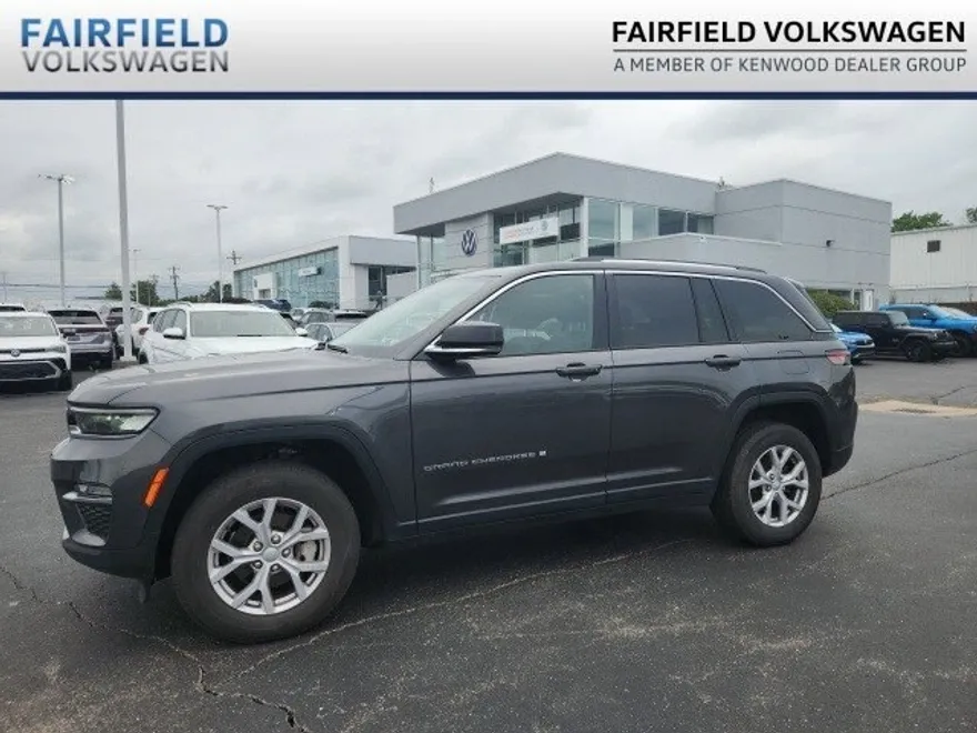 2022 Jeep Grand Cherokee Limited photo 1