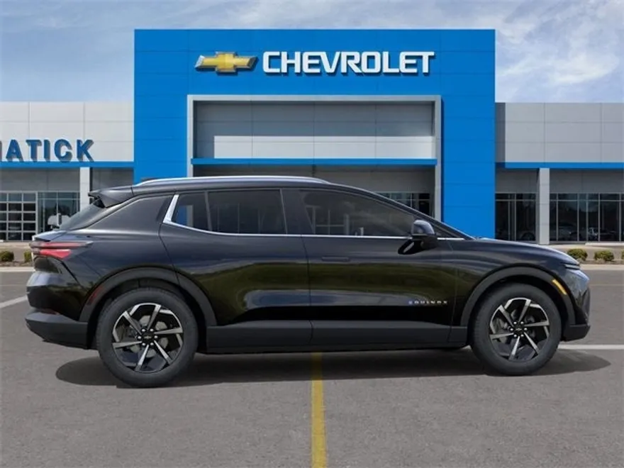 2026 Chevrolet Equinox EV 1LT photo 1