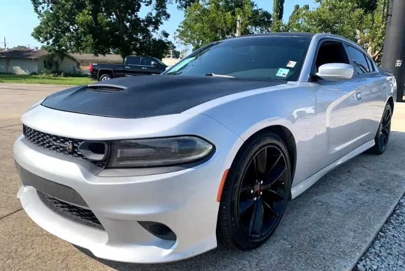 2019 Dodge Charger Scat Pack photo 1