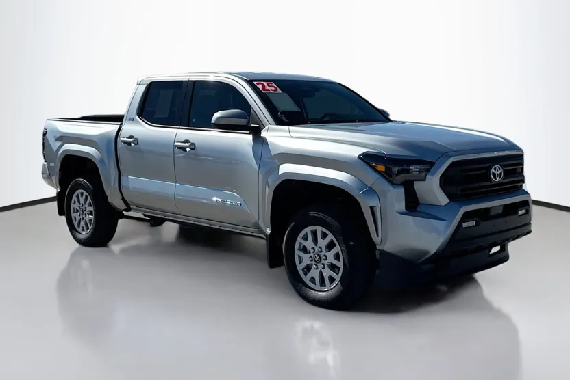 2025 Toyota Tacoma SR5 photo 1